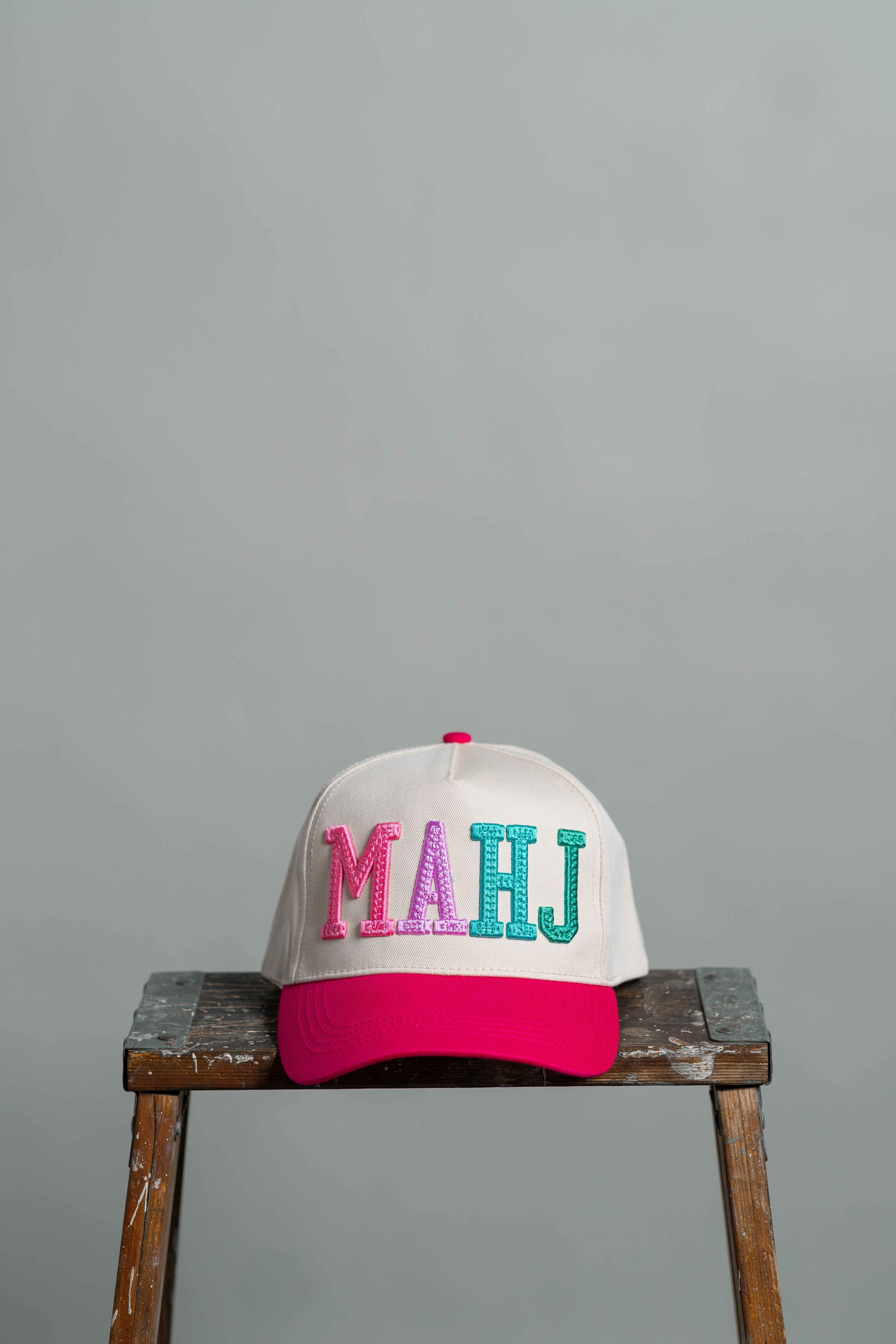 MAHJ — two-tone hat